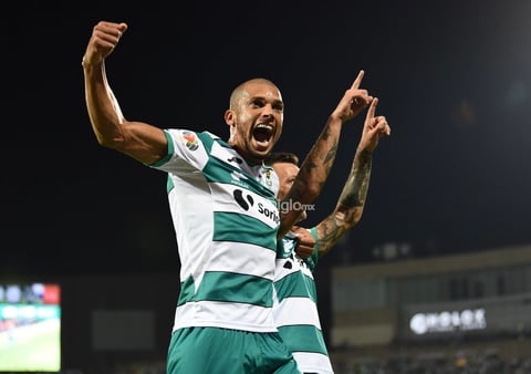 Santos vs Veracruz jornada 11 Apertura 2019


 Torneo de apertura 2019 jornada 11 Liga MX marcador final Santos Laguna 5 Tiburones de Veracruz 1