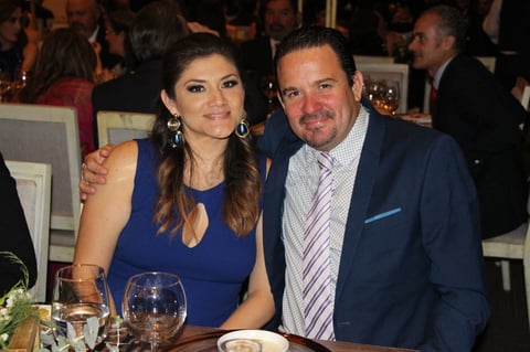 Annie y David se unen en matrimonio