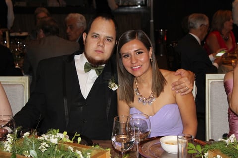 Alberto Mijares y Andrea Castruita.
