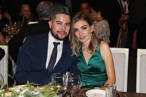 Saúl Anima y Mercedes de La Peña.