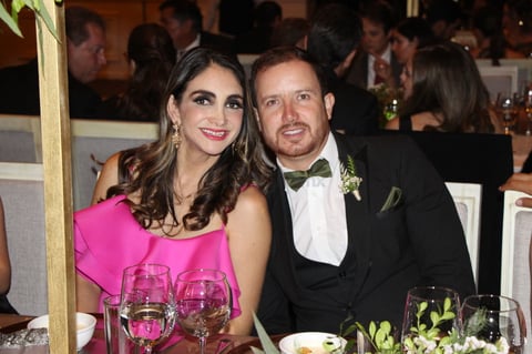 Violeta Reyes y Rodolfo Mijares.