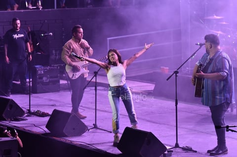 Melissa, Pablo y Román, volvieron ayer a la región para ofrecer sus éxitos ante un público entregado que disfrutó de principio a fin el espectáculo.