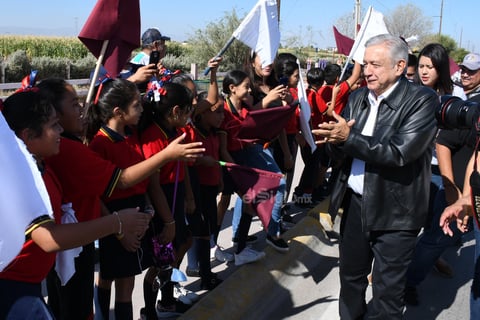 En varias ocasiones, bajó del vehículo que lo trasladaba a Matamoros.