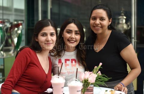 30092019 Alejandra, Nicole y Mary.