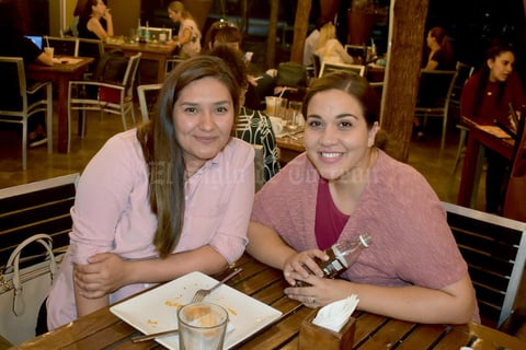 30092019 Noemí y Alejandra.