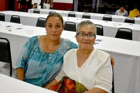 30092019 Claudia y Josefina.