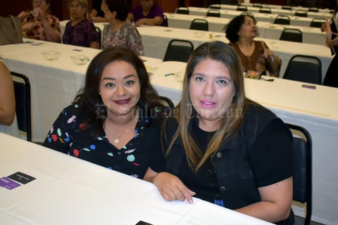 30092019 Patricia y Claudia.