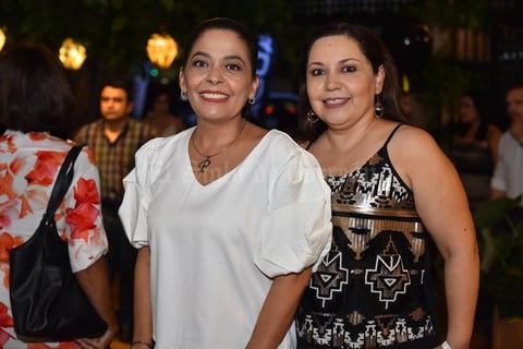 30092019 RECIENTE EVENTO SOCIAL.  Tere y Píldora.