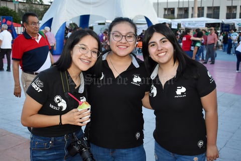 01102019 Reyna, Mariana y Mariana.