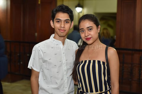 04102019 Aldo y Alanis.