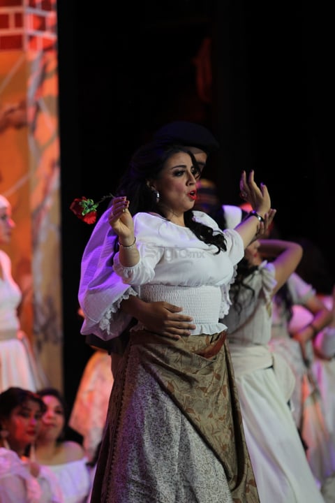Con ese trágico fin sobre el escenario, el Festival Cultural Revueltas comenzó.