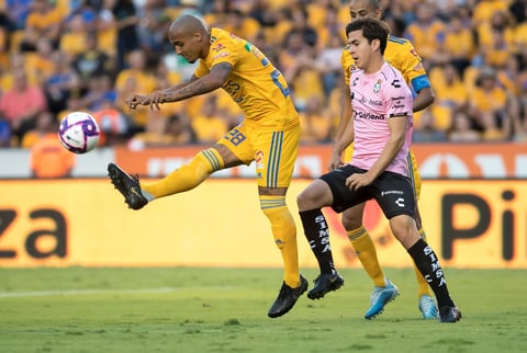 Santos Laguna pierde 4-0 ante los Tigres UANL