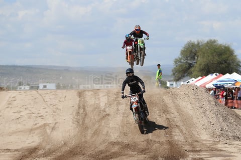 A partir de las 10:00 horas comenzaron las competencias.