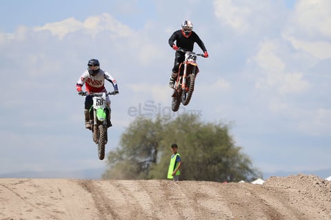 La adrenalina se desbordó con las primeras acciones de la Séptima Fecha del Campeonato Regional de Motocross.