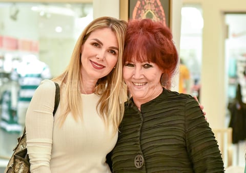 06102019 EXPOSICIóN DE PINTURA.  Ale Garza y Rosario Rodríguez.