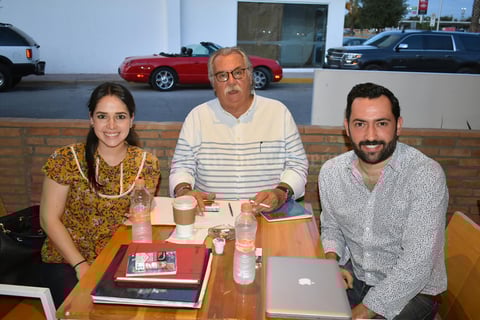 07102019 Mary Gaby, Alfredo y Guillermo.