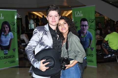 05102019 Alejandro e Ingrid Saucedo.