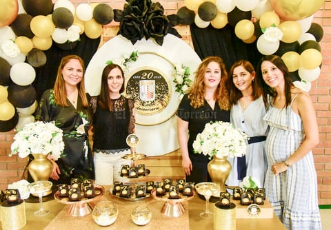 Ilena Villa, Rossana García, Karla Rubio, María Idalia Chapa y Ale Zermeño.