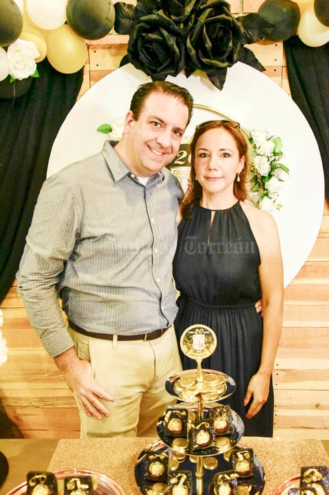 Óscar Lopez y Margarita Villarreal.