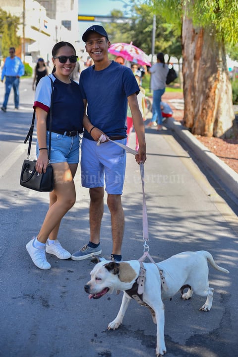 08102019  Karina, Alan y Jenny.