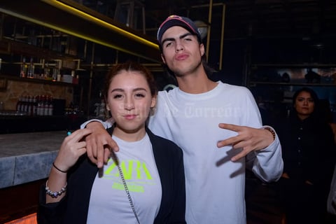 10102019 Valeria y Mario.