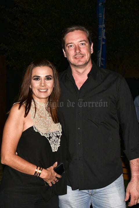 11102019 Sandra Pimentel y Salvador Sleiman.