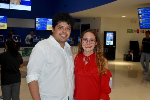 11102019 Arturo y Mía.