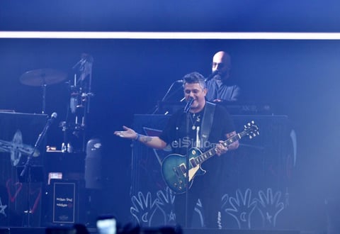 Torreón vivió una romántica velada con el cantante español 