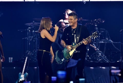 Torreón vivió una romántica velada con el cantante español 
