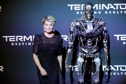 Linda Hamilton,  Sarah Connor, Diego Boneta y  Tim Miller desfilaron 
