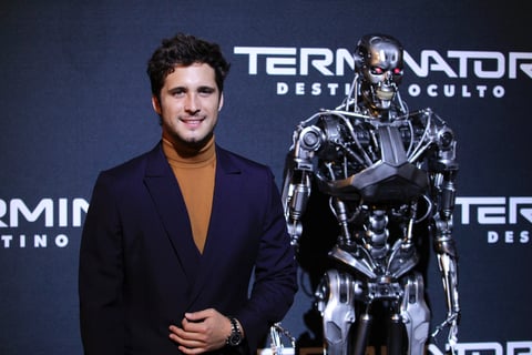 Linda Hamilton,  Sarah Connor, Diego Boneta y  Tim Miller desfilaron 