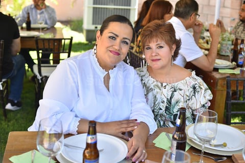 12102019 Susana y Soraya.