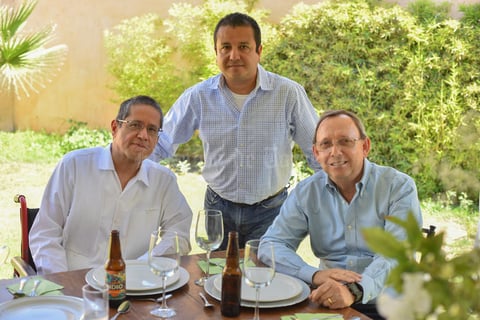12102019 Enrique, Israel y José.