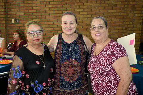 14102019 Raquel, Lily y Loly.