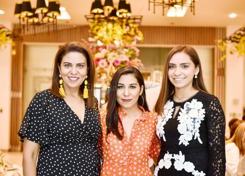 Wendy, Andrea y Sofia.