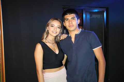 Ximena Hernández festeja cumpleaños