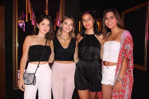 Ximena Hernández festeja cumpleaños