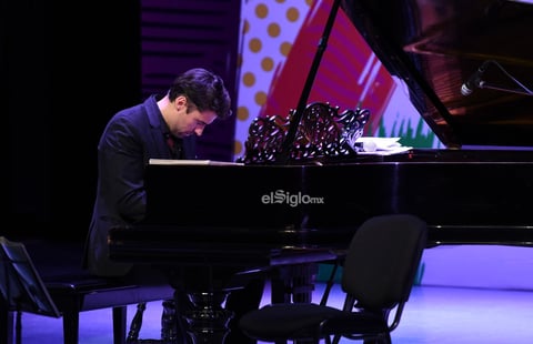 Presentación del pianista Jorge Viladoms y del chelista Gregorio Nieto