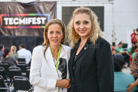 16102019 RECIENTE EVENTO.  Laura Sánchez y Mayela Herrera.