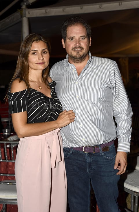 16102019 EN PAREJA.  María y Jorge Dávila.