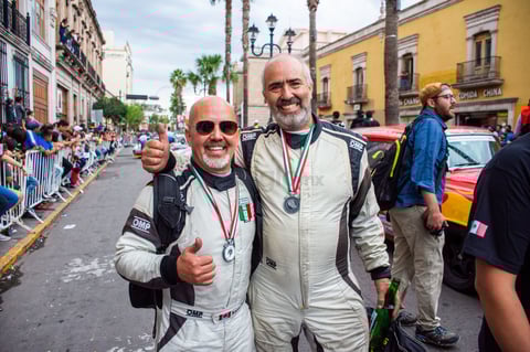 Cordero y Hernández se llevan la Carrera Panamericana