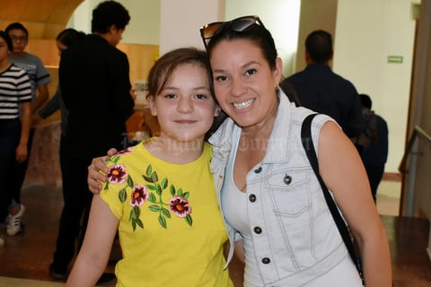 22102019 Daniela y Carolina.