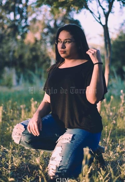 20102019 LA FOTO DEL RECUERDO.  Elena Robles.