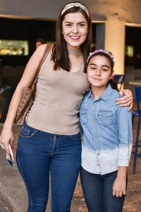 19102019 Isabela y Sarita López.