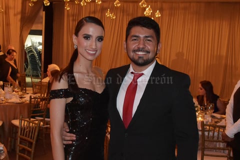 23102019 Mary Pily y Jorge.