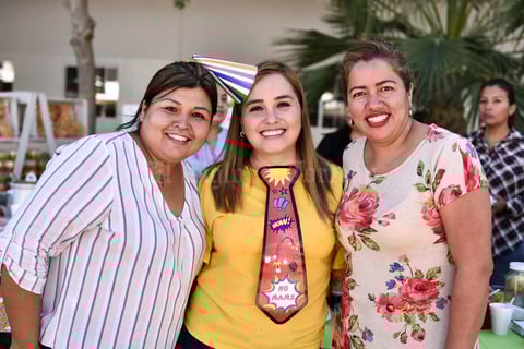 25102019 Paty, Flor y Rly.