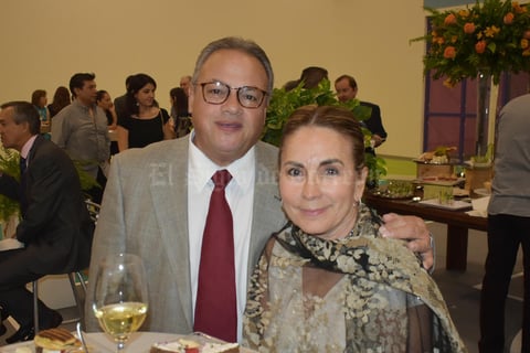 25102019 Óscar y Sara.
