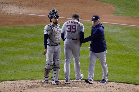 Astros empatan la Serie Mundial ante Nacionales