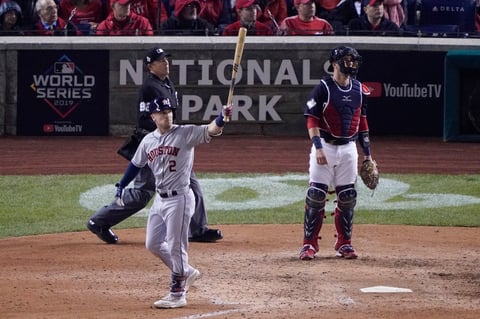 Astros empatan la Serie Mundial ante Nacionales