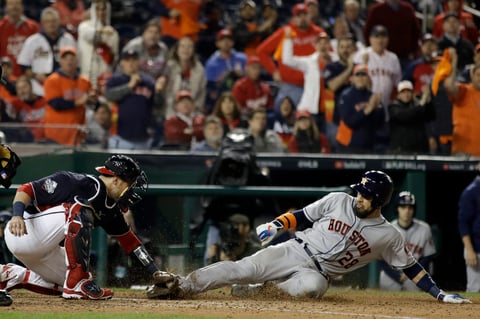 Astros empatan la Serie Mundial ante Nacionales
